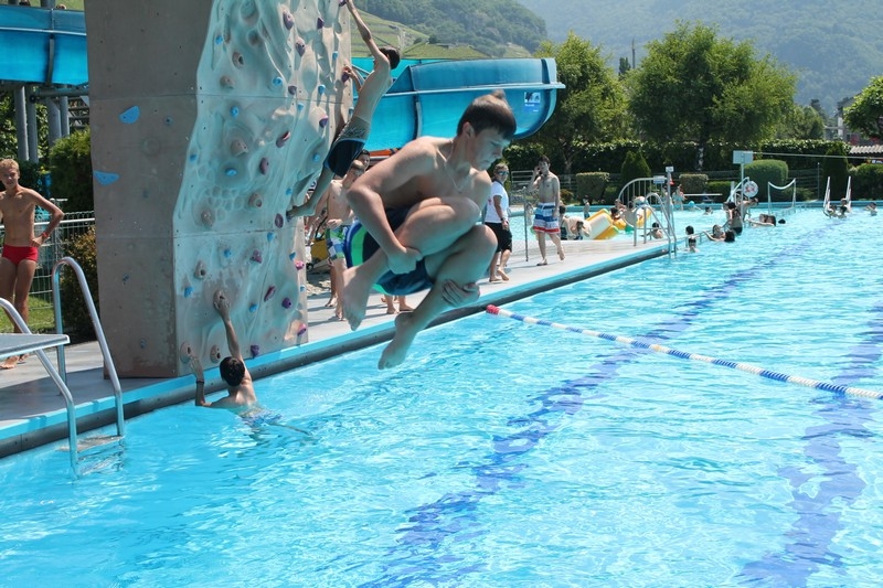 Village Camps International Summer Camp Leysin, Switzerland 2025-08-09 https://www.villagecamps.com/journals_admin/images/682-1-pool day (28).jpg